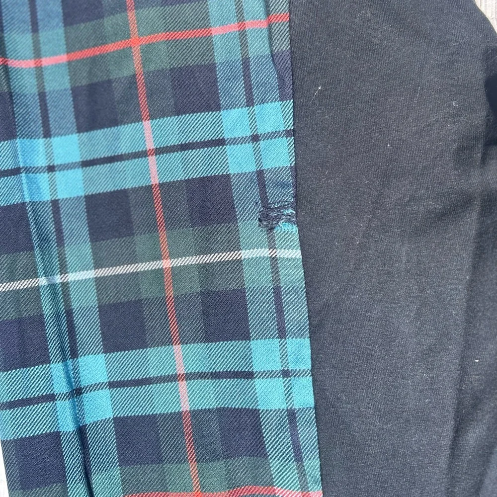 Funky pants! - Picture 5 of 5